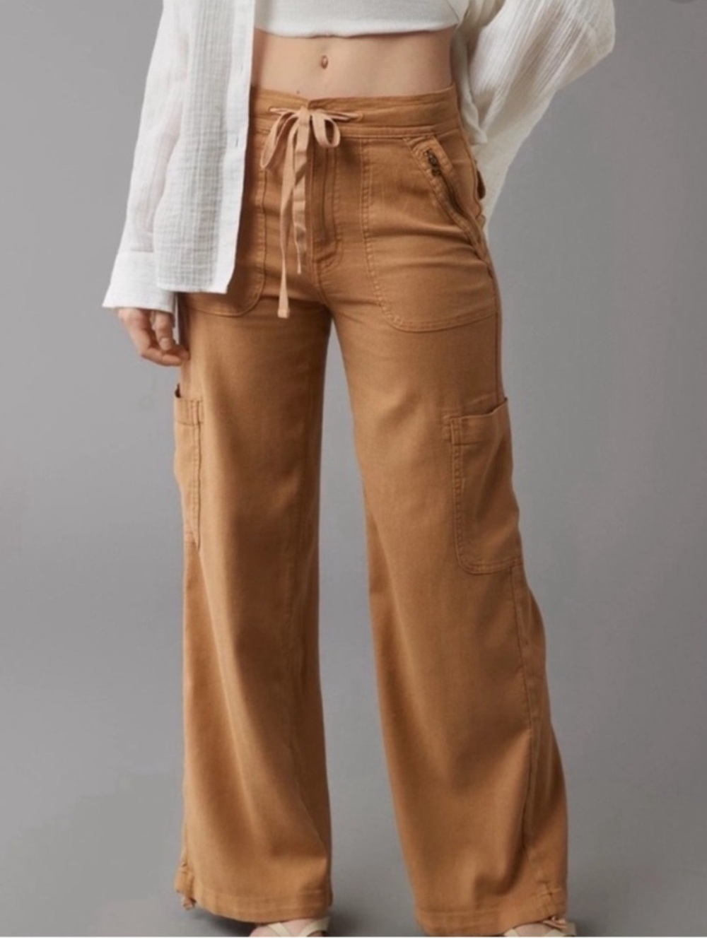 NWT AE Dreamy Drape Baggy Wide Leg Strtch Cargo Pants
